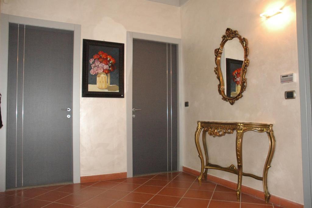 B&B Douce Maison Альба Экстерьер фото