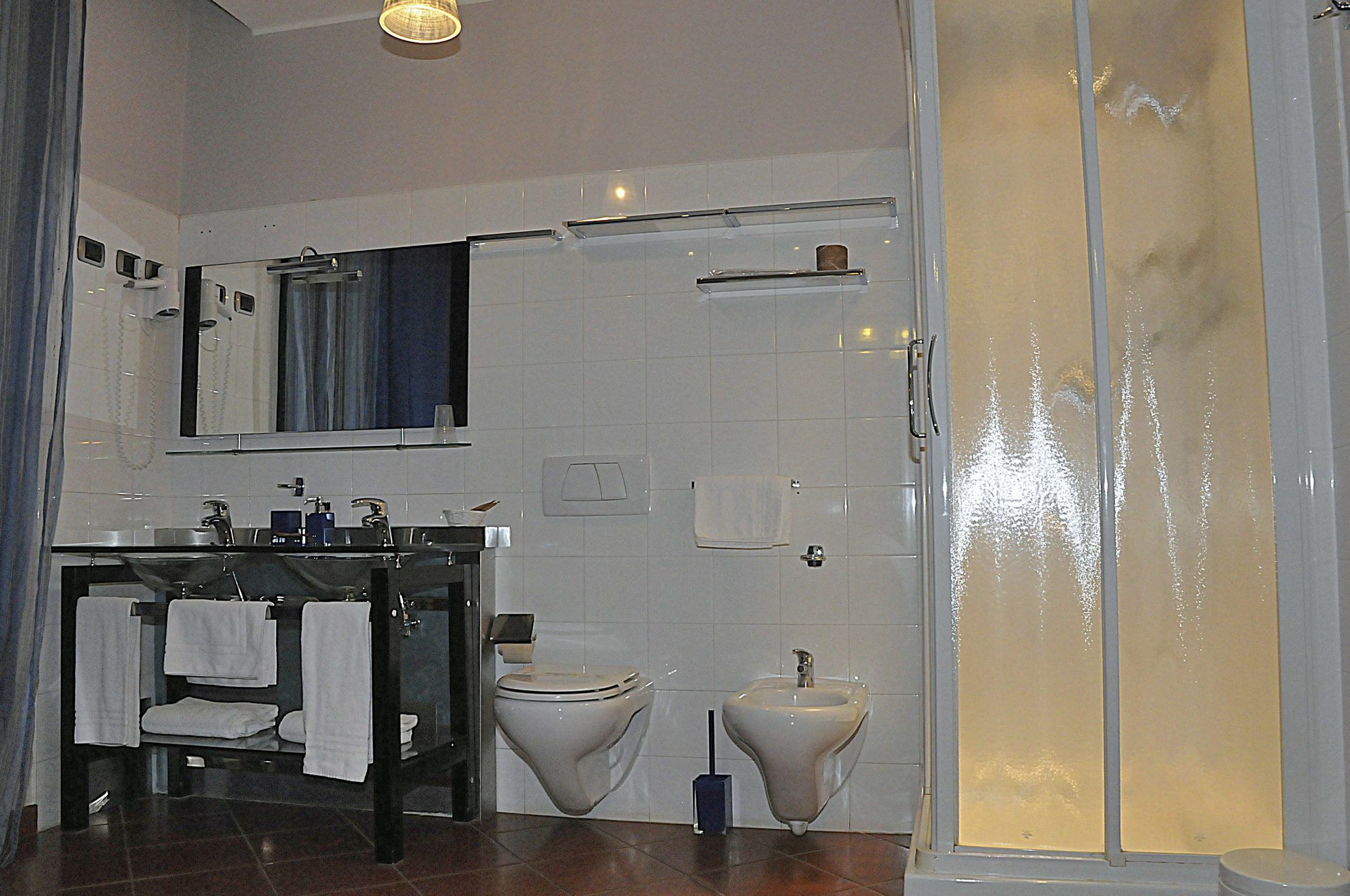 B&B Douce Maison Альба Экстерьер фото